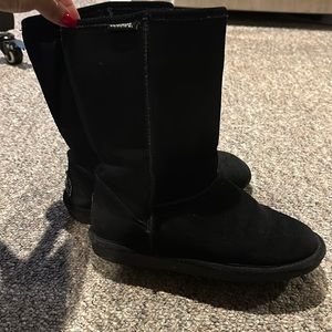 Was black bear paw winter boots - size 9